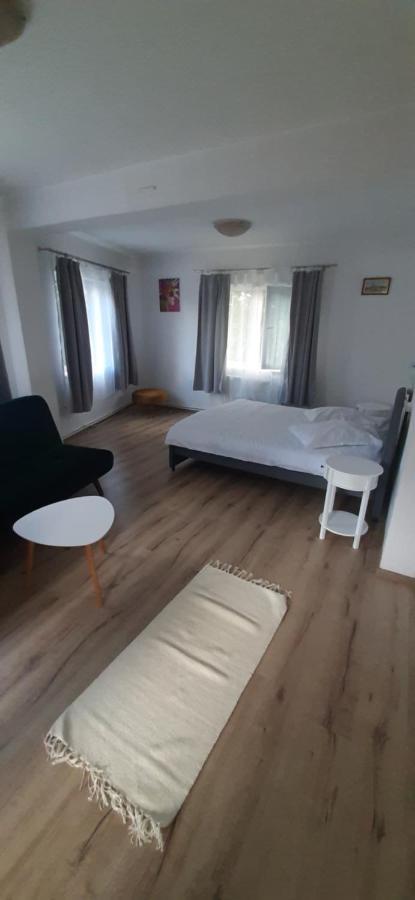 Piccola Italia Casa Racovita Клуж-Напока Екстериор снимка